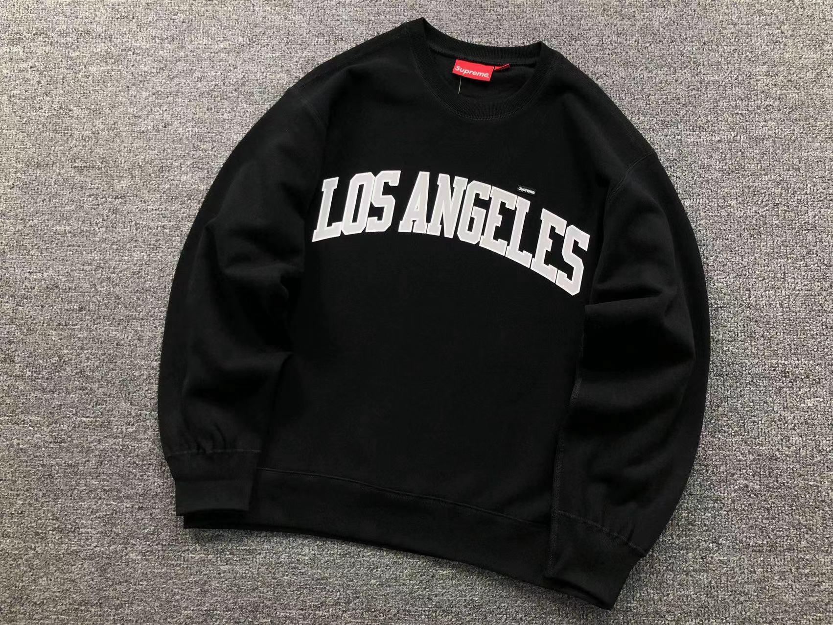 Supreme Hoodie — 04203aa8 Angle 1