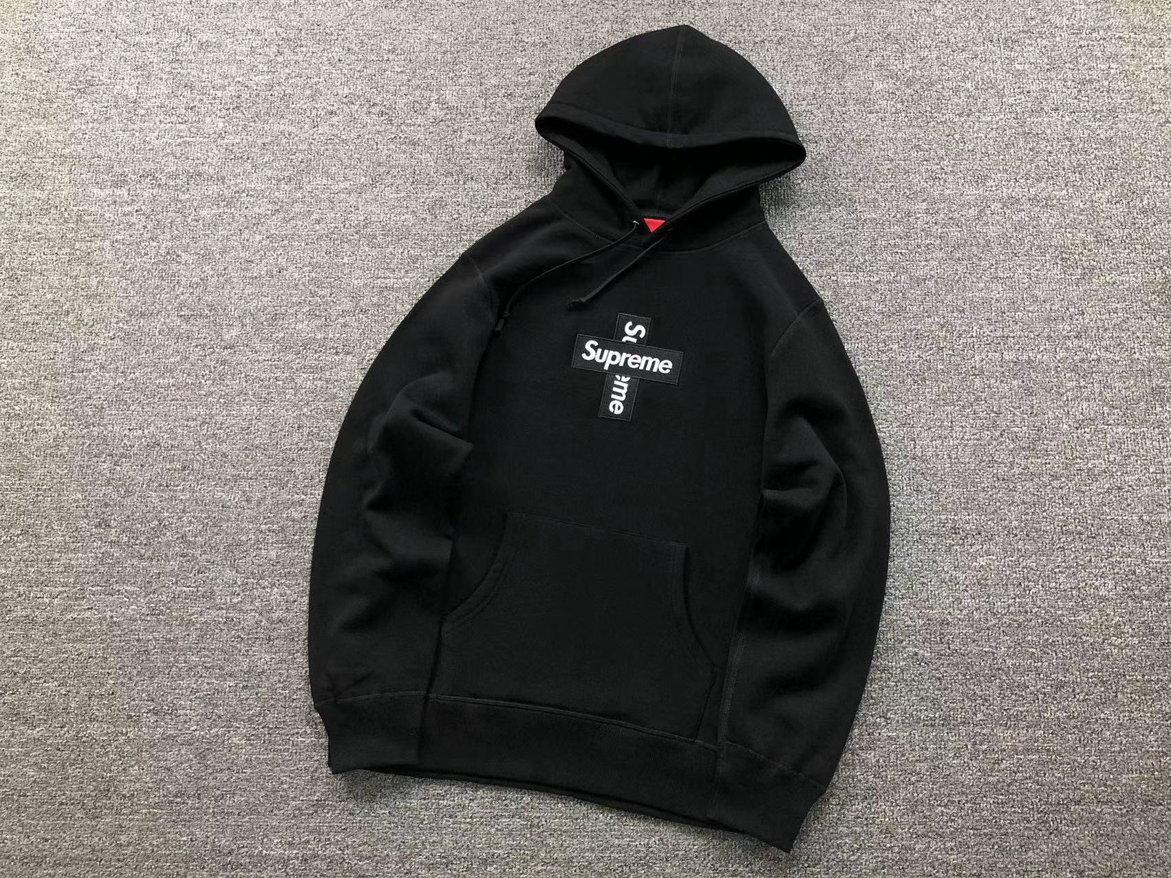 Supreme Hoodie — 32c749e2 Angle 1