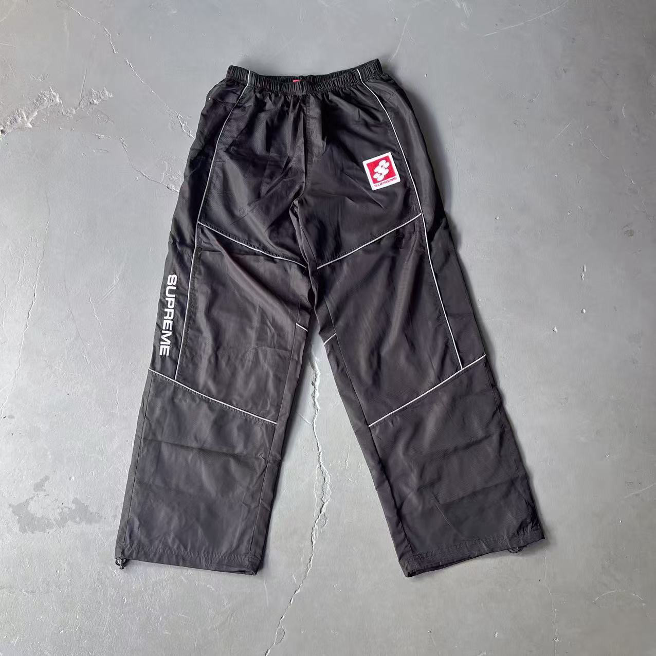 Supreme Hoodie — 3892b8fd Angle 1