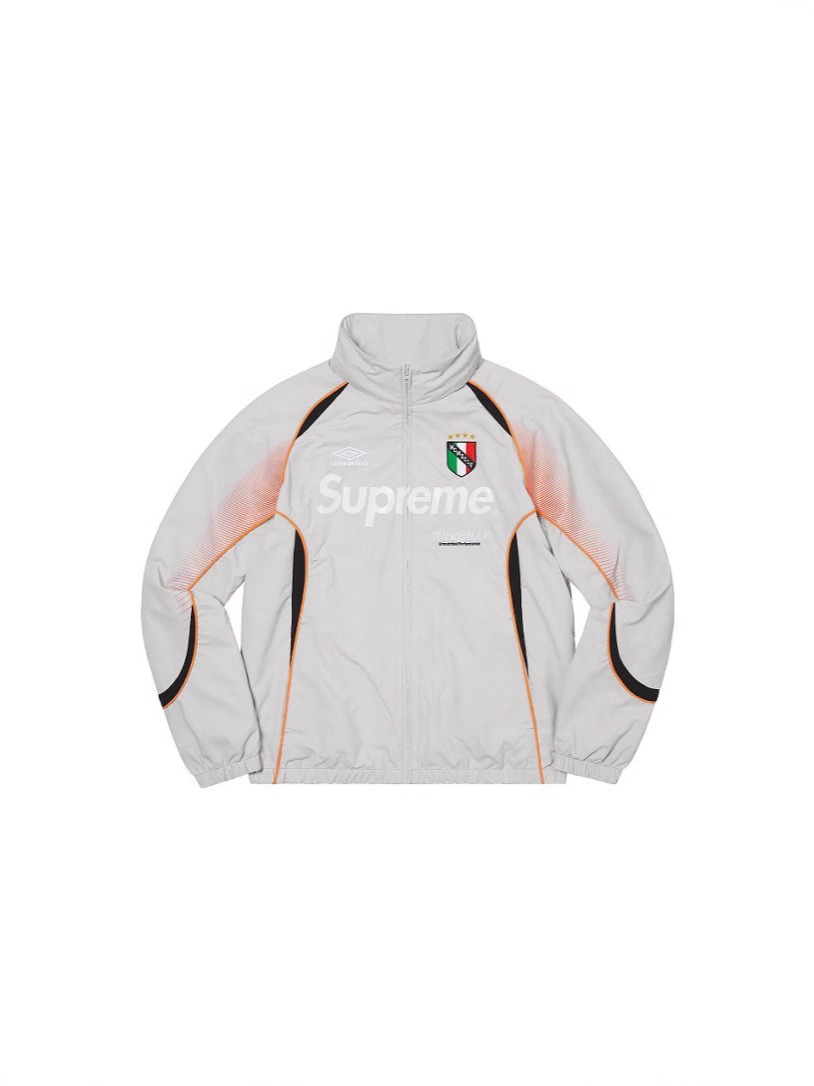 Supreme Hoodie — 55904152 Angle 1