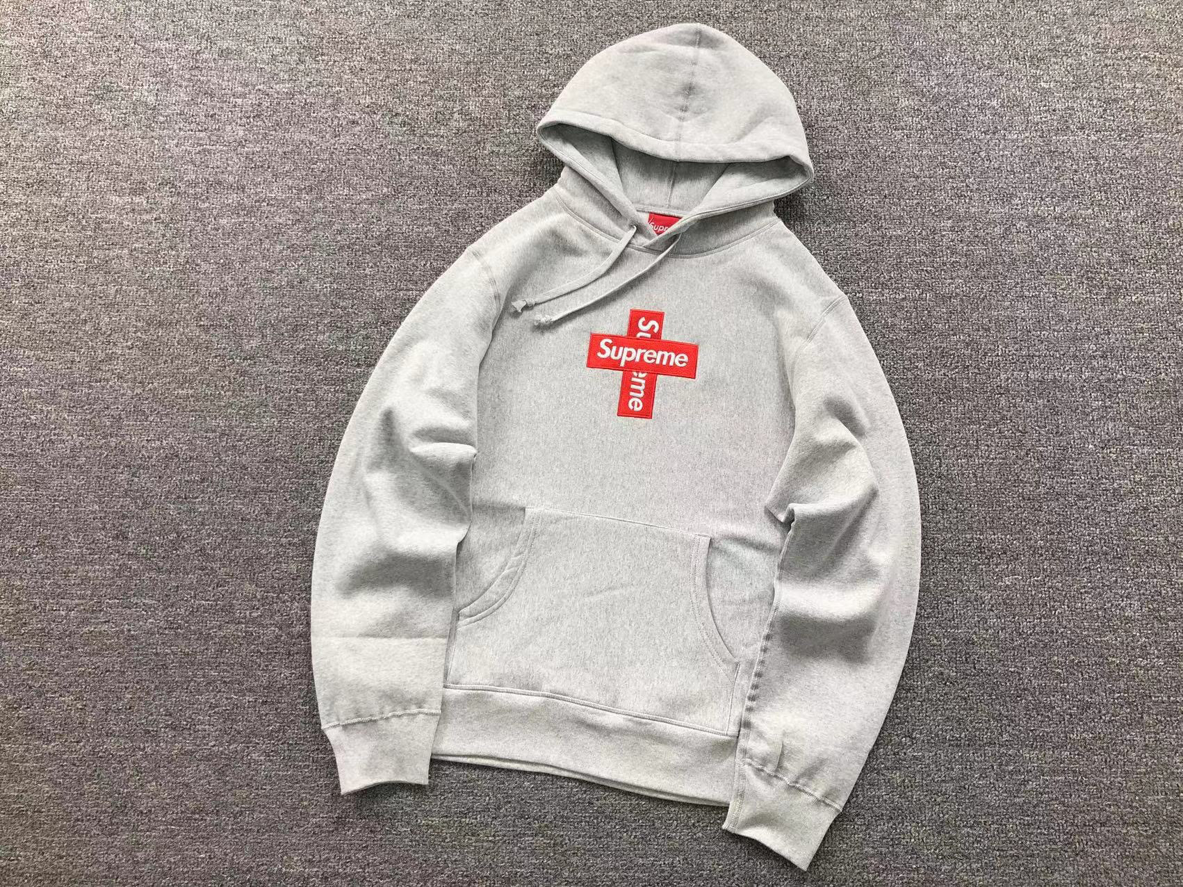 Supreme Hoodie — 7d26a04f Angle 1