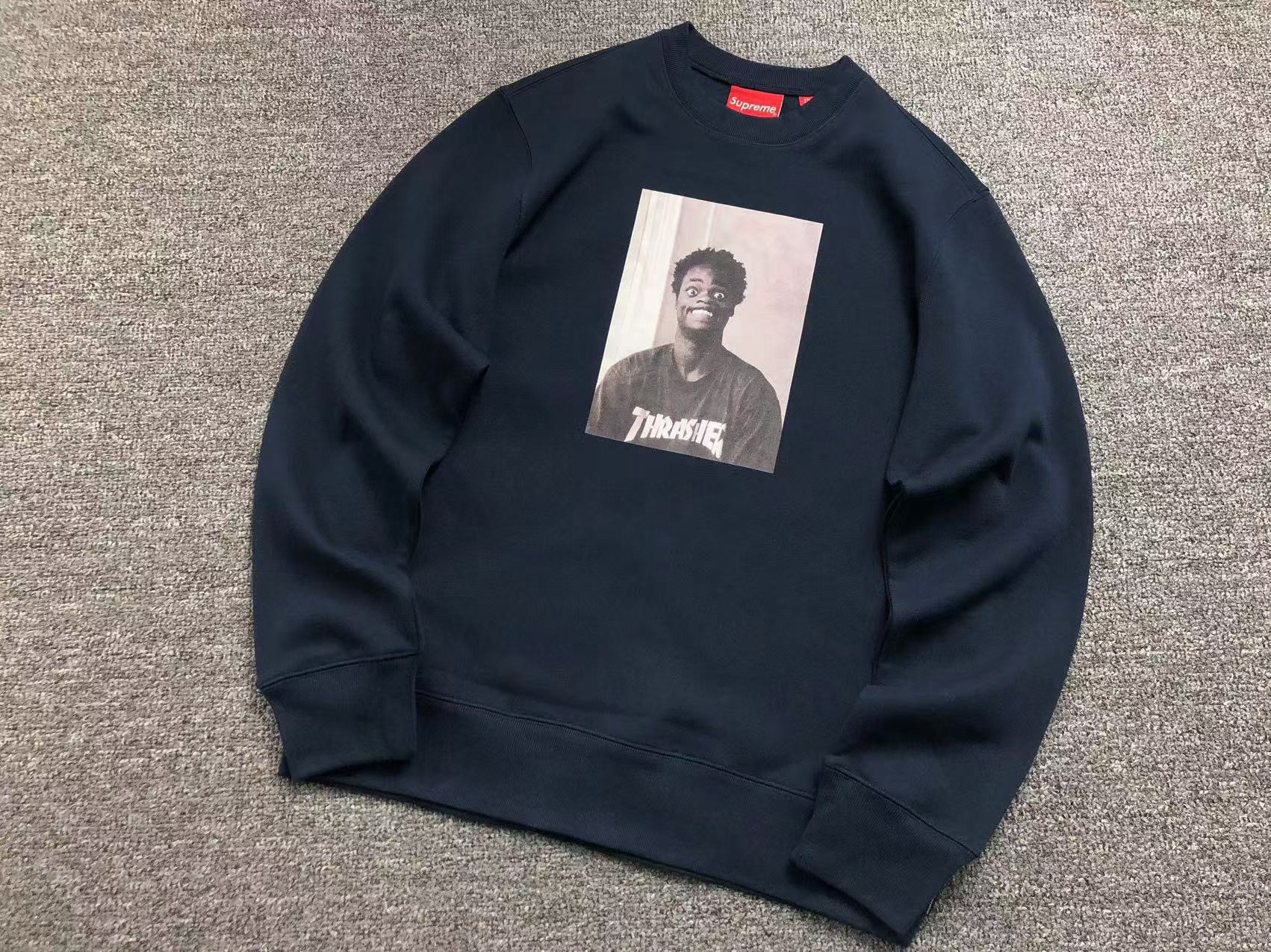 Supreme Hoodie — d7d8ed23 Angle 1