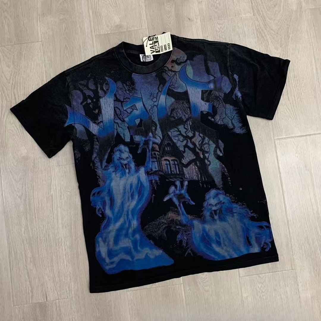 Valley T-Shirt — d040c285 Angle 1
