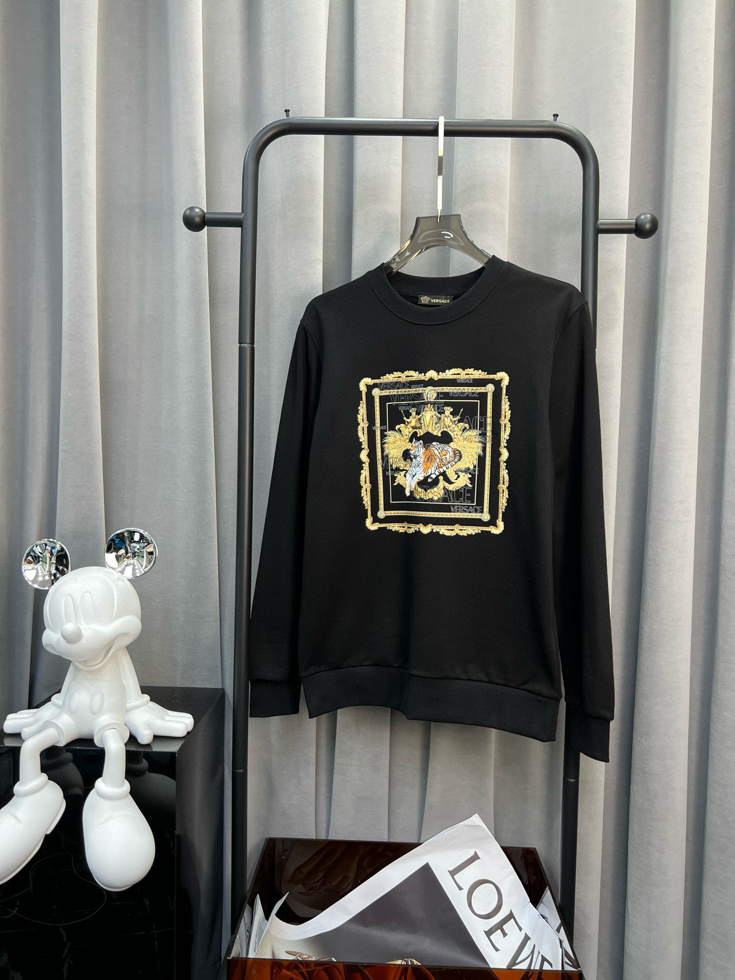 Versace Hoodie — 039ef784 Angle 1