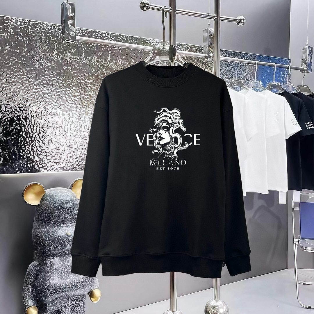 Versace Hoodie — 534368d4 Angle 1