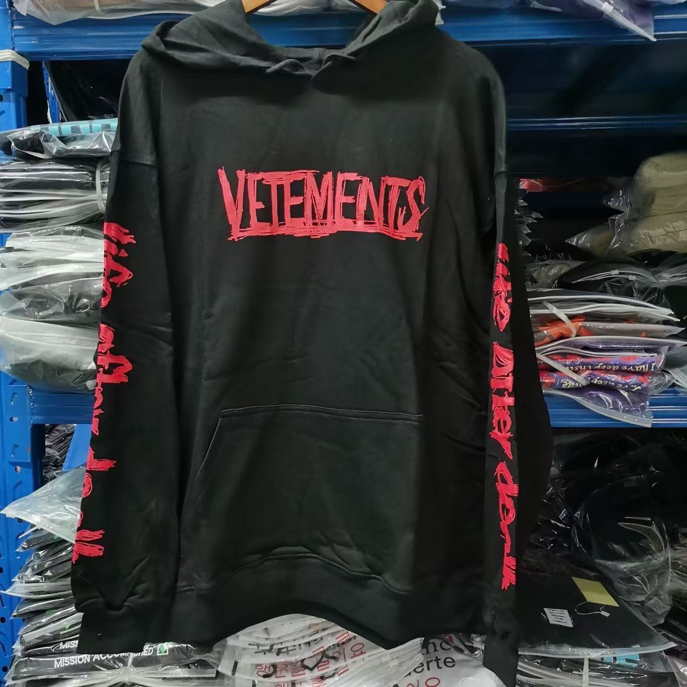 Vetements Hoodie — 719358b2 Angle 1