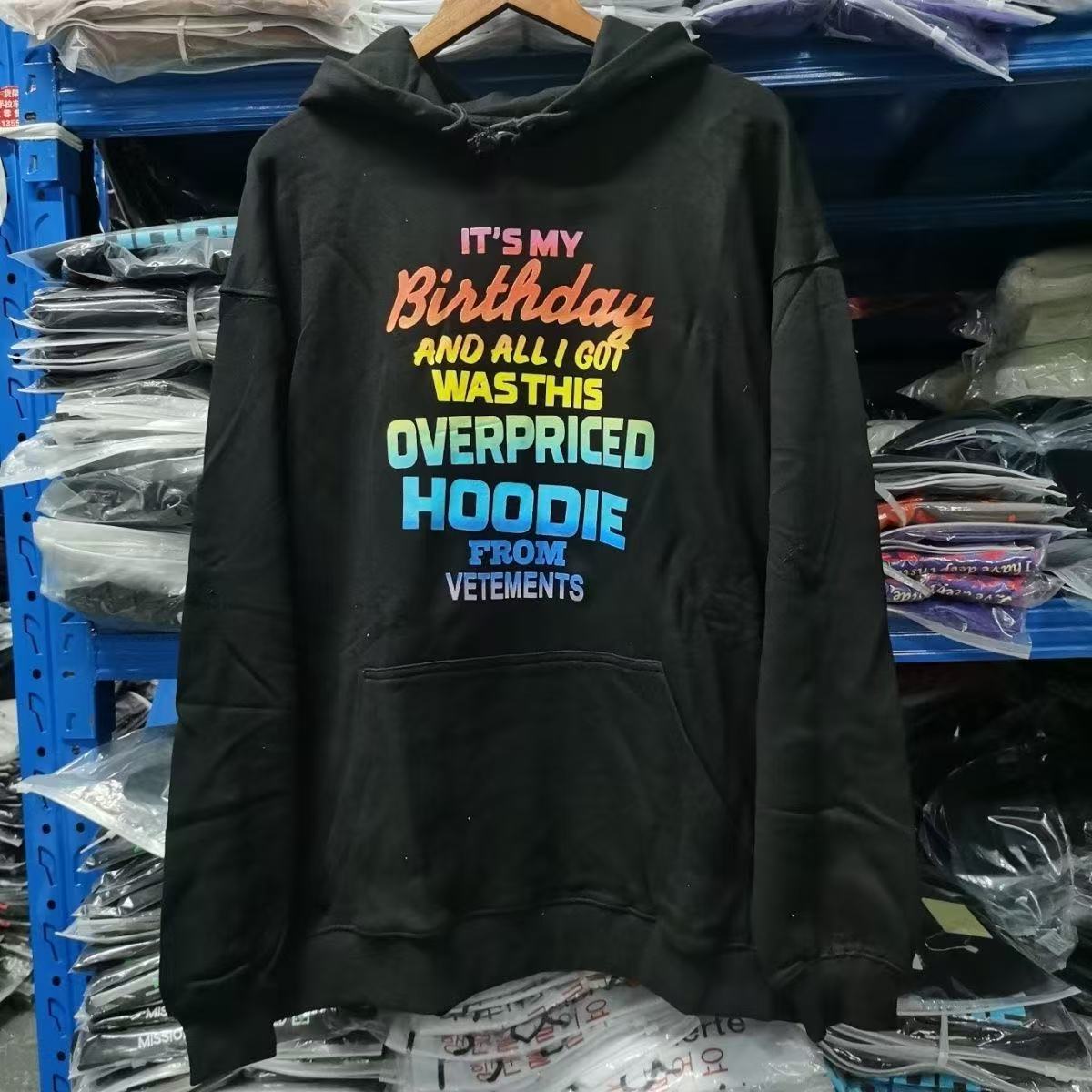 Vetements Hoodie — 73cc5b6c Angle 1