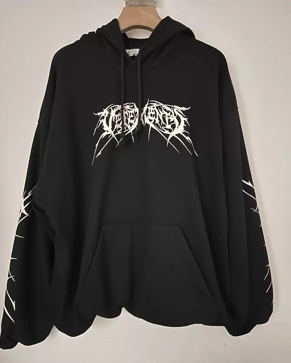 Vetements Hoodie — dad58a44 Angle 1