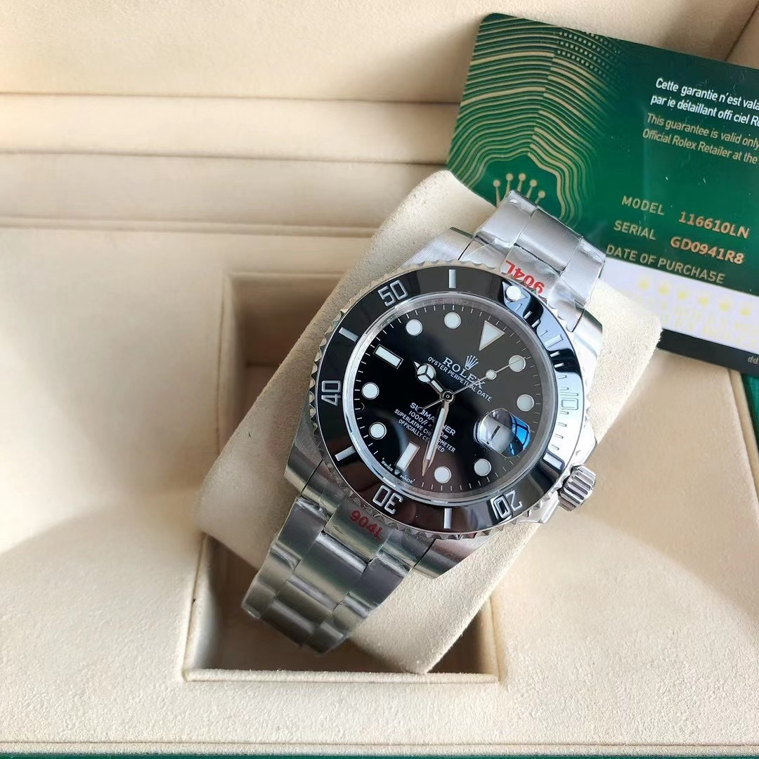 Watch — 40d4277d Angle 1