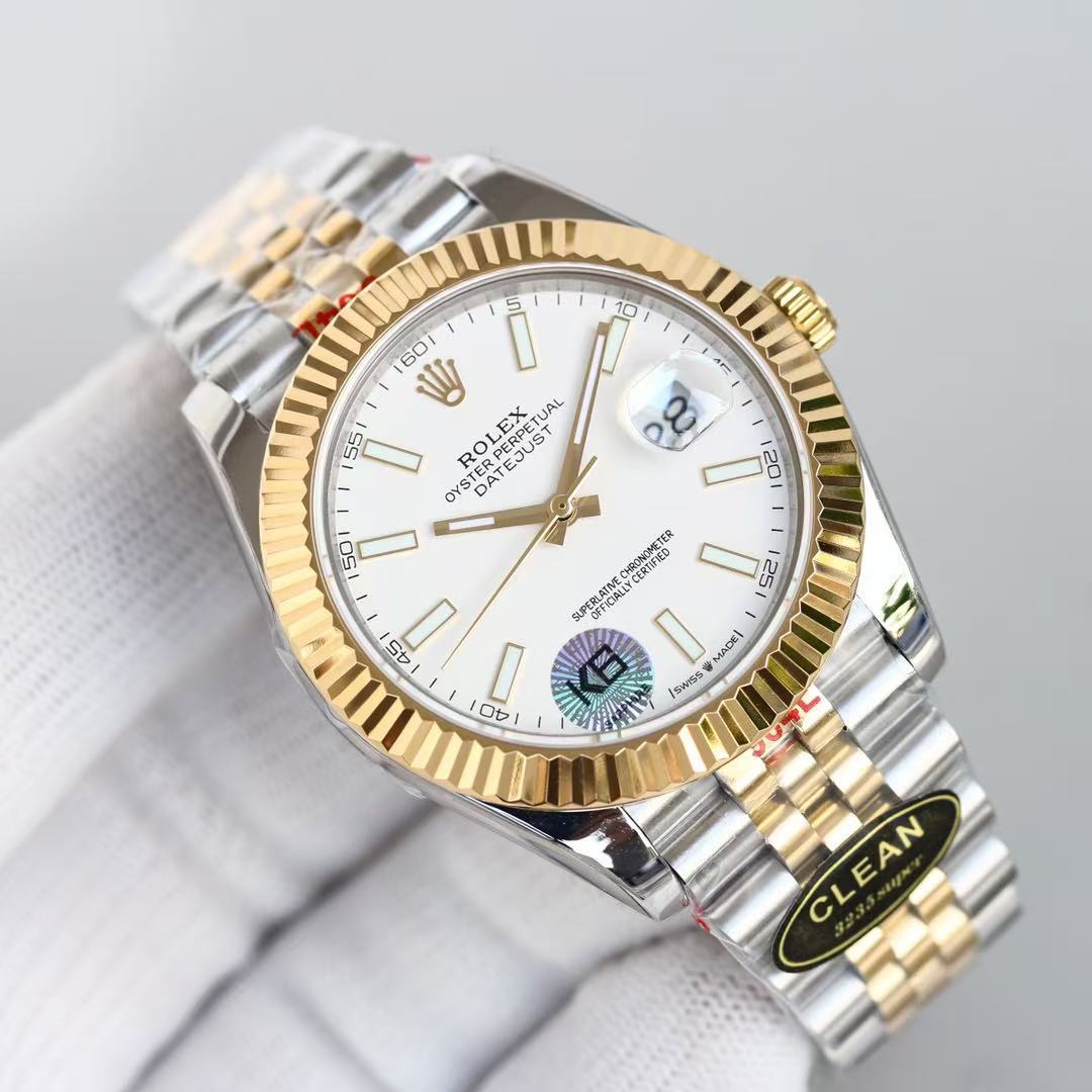 Watch — 618a73b4 Angle 1