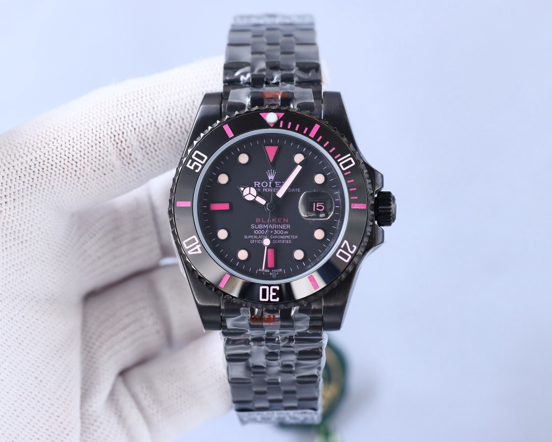 Watch — 68b87d8a Angle 1
