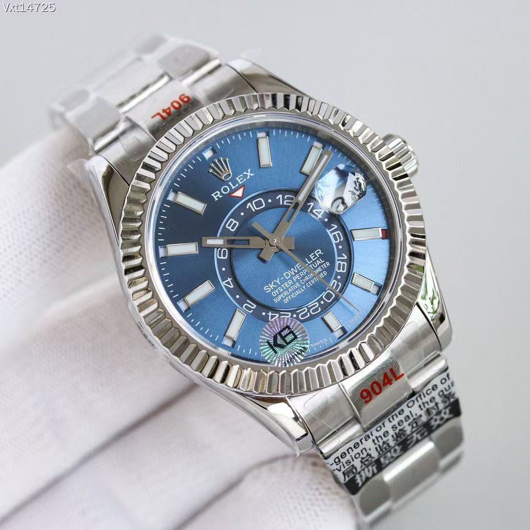 Watch — fa0b52c8 Angle 1