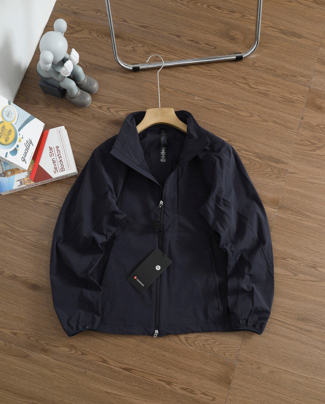 lululemon Hoodie — 04bab244 Angle 1