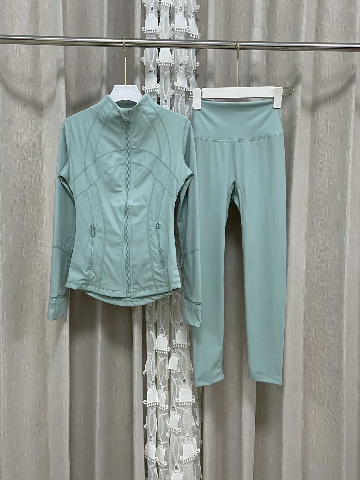 lululemon Hoodie — 18366362 Angle 1