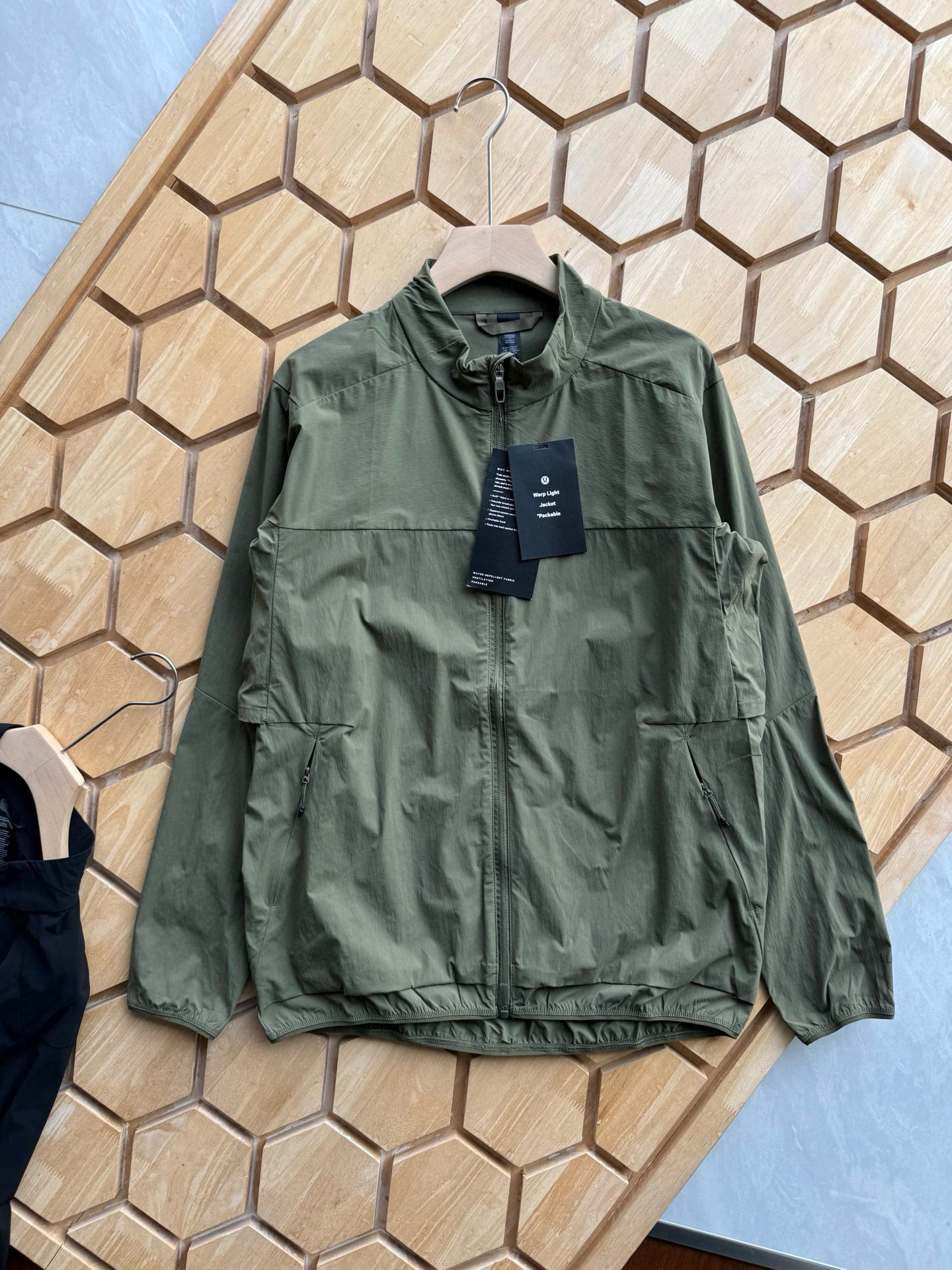 lululemon Hoodie — 2380a533 Angle 1