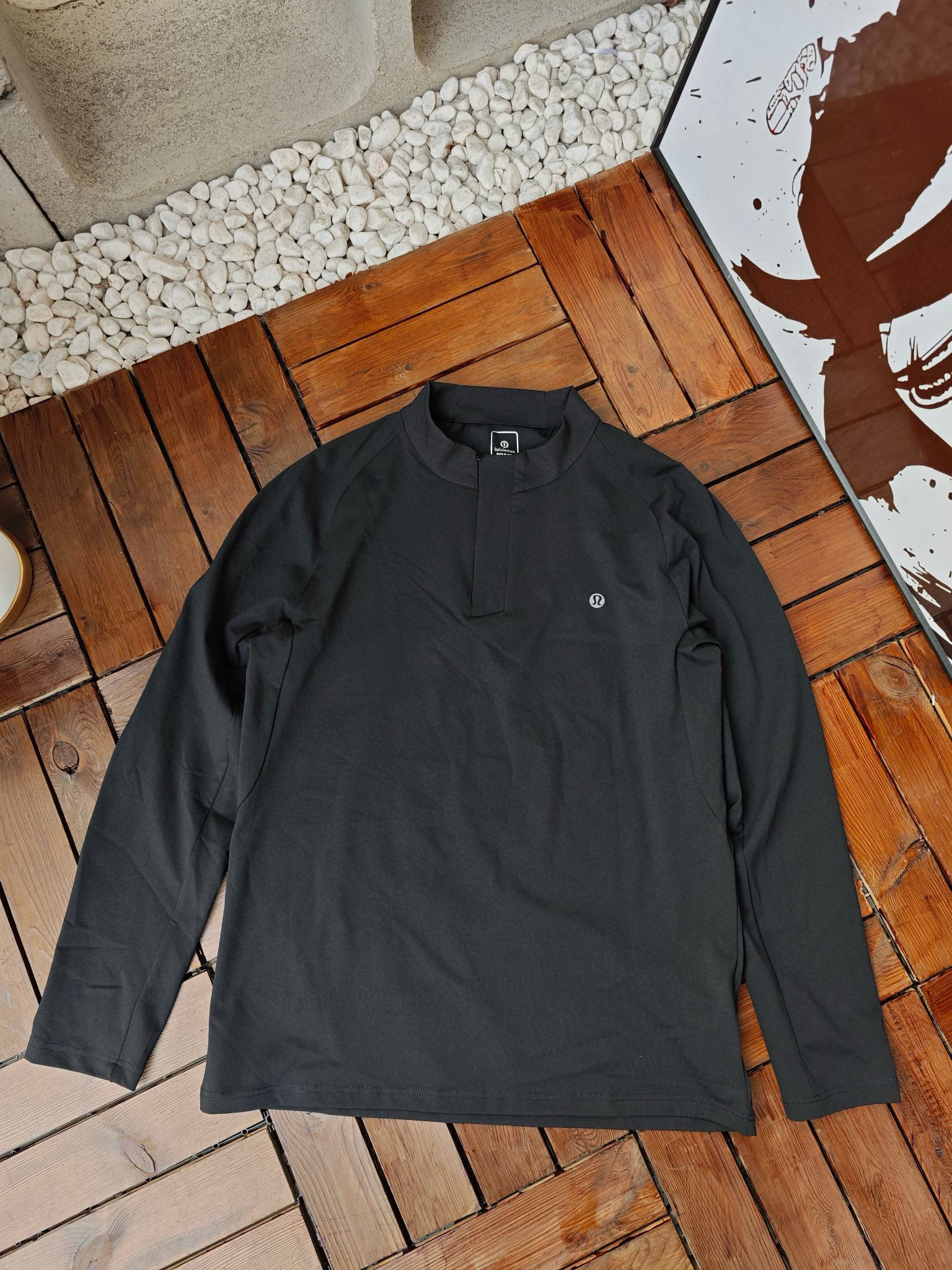 lululemon Hoodie — 267ef32d Angle 1