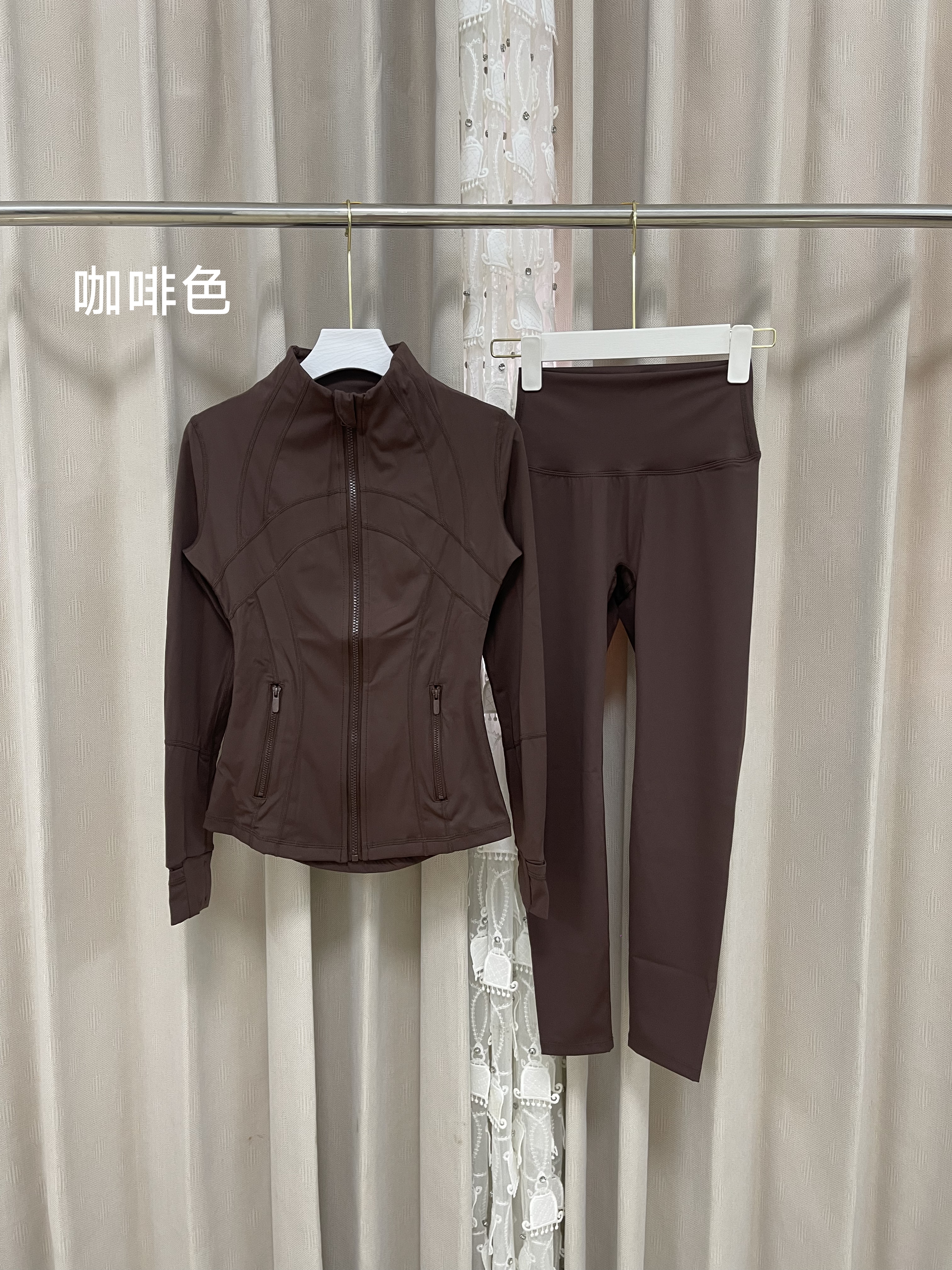 lululemon Hoodie — 364fb8fe Angle 1
