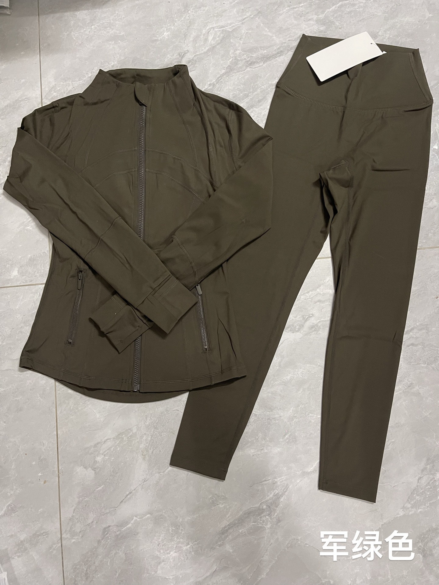 lululemon Hoodie — 3af61951 Angle 1