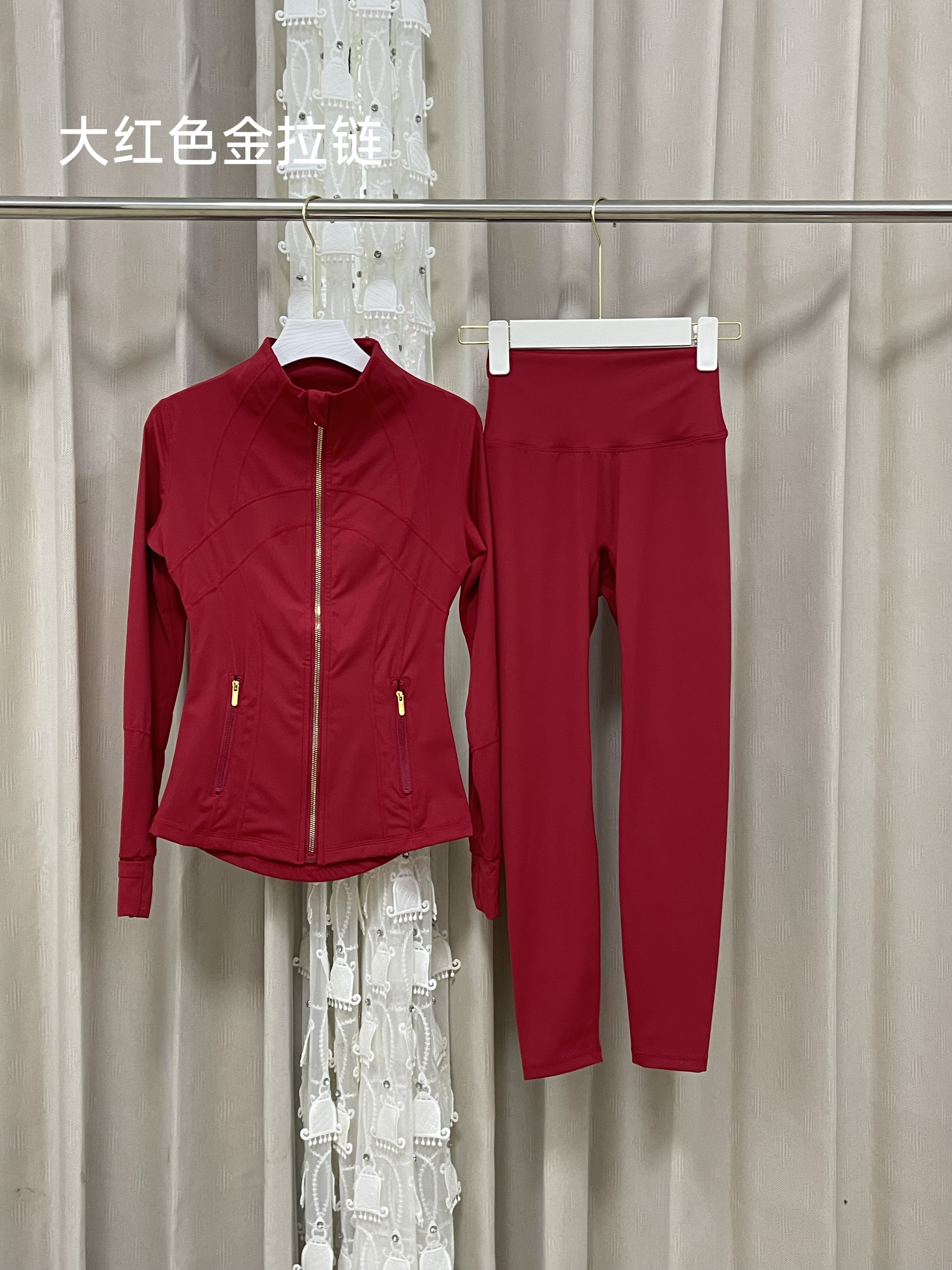 lululemon Hoodie — 4842af22 Angle 1