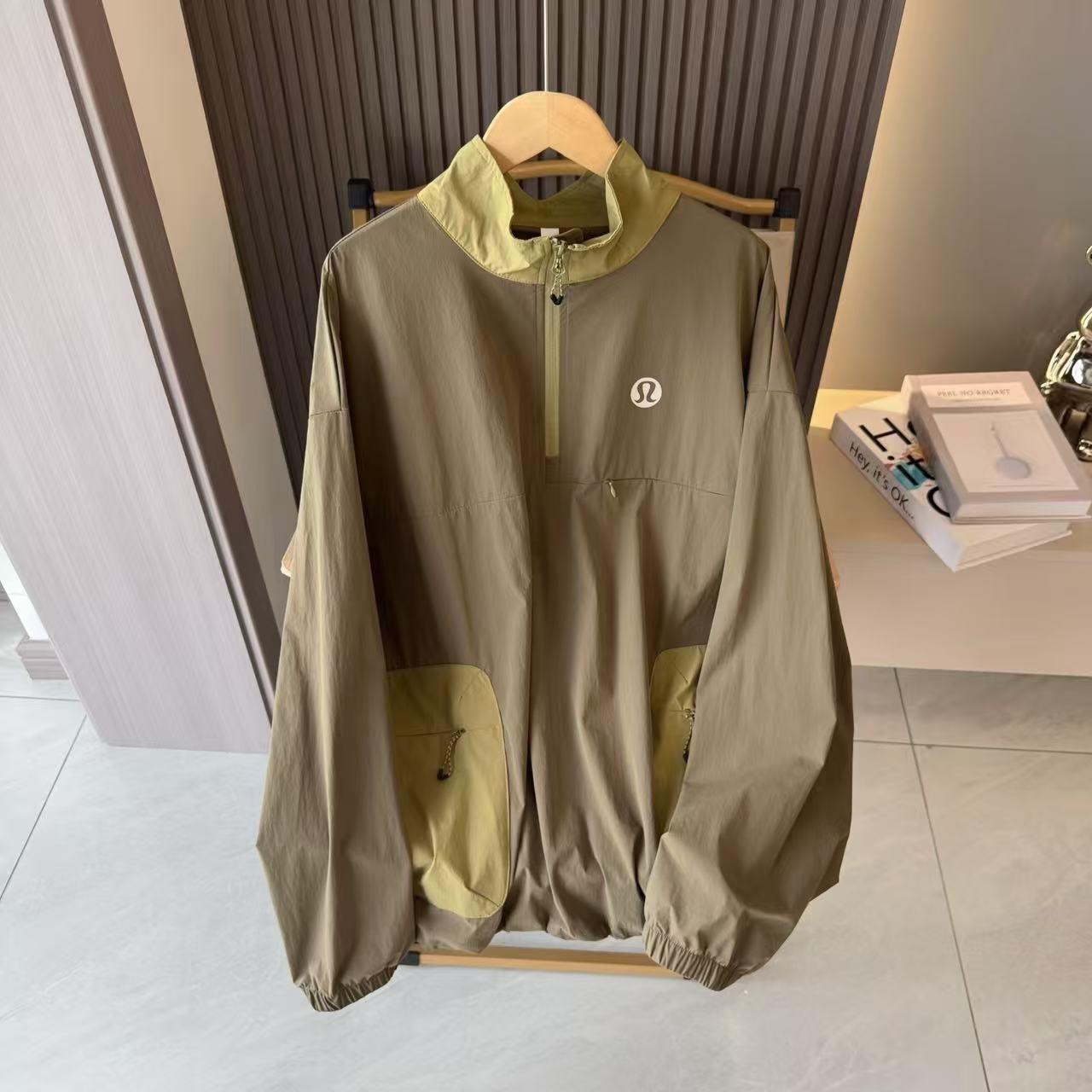 lululemon Hoodie — 5ec2d829 Angle 1
