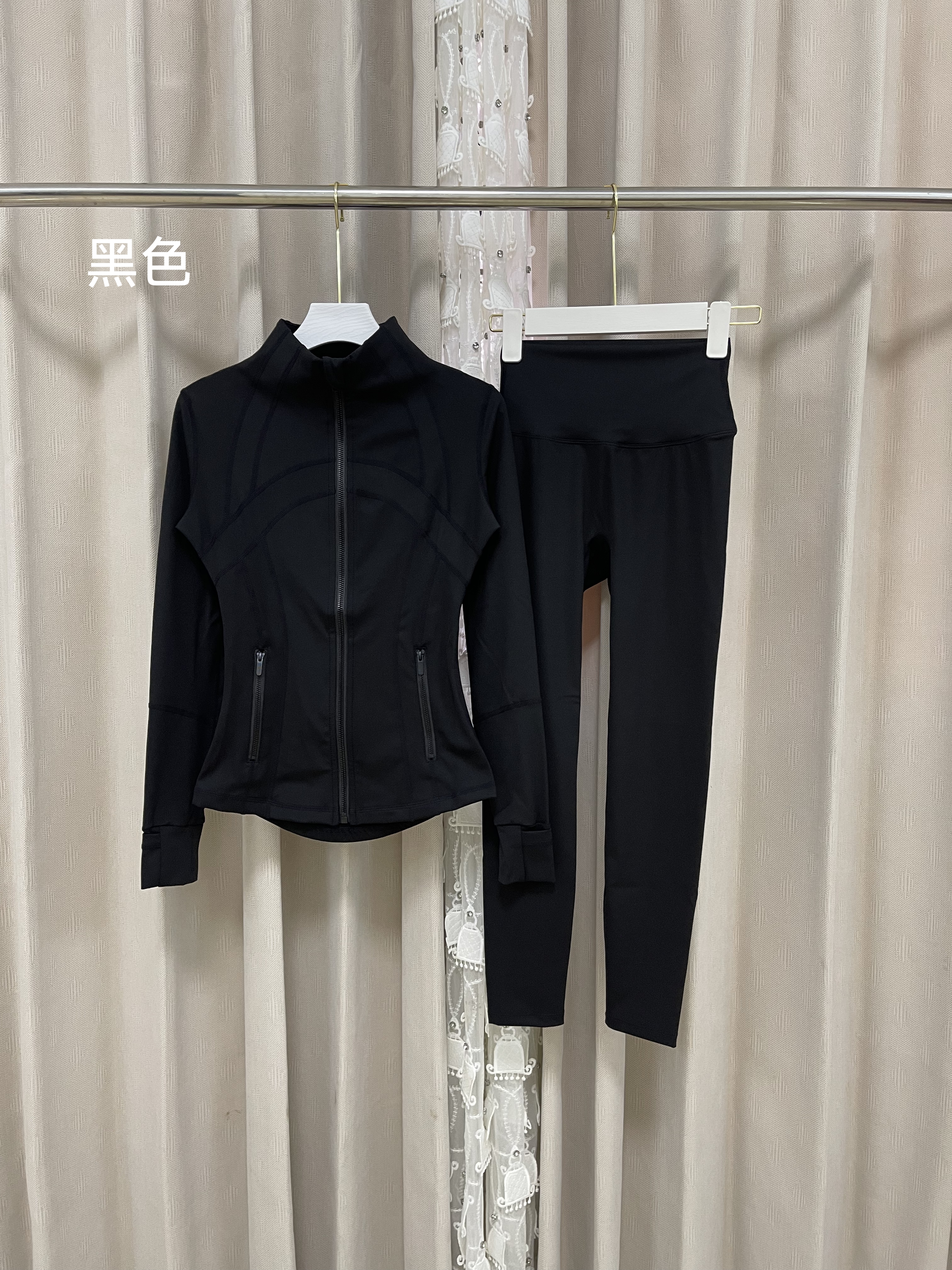 lululemon Hoodie — 6cf1cbc6 Angle 1