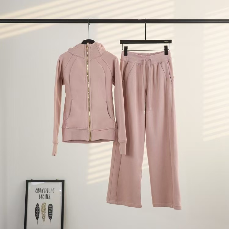 lululemon Hoodie — 79fb3139 Angle 1
