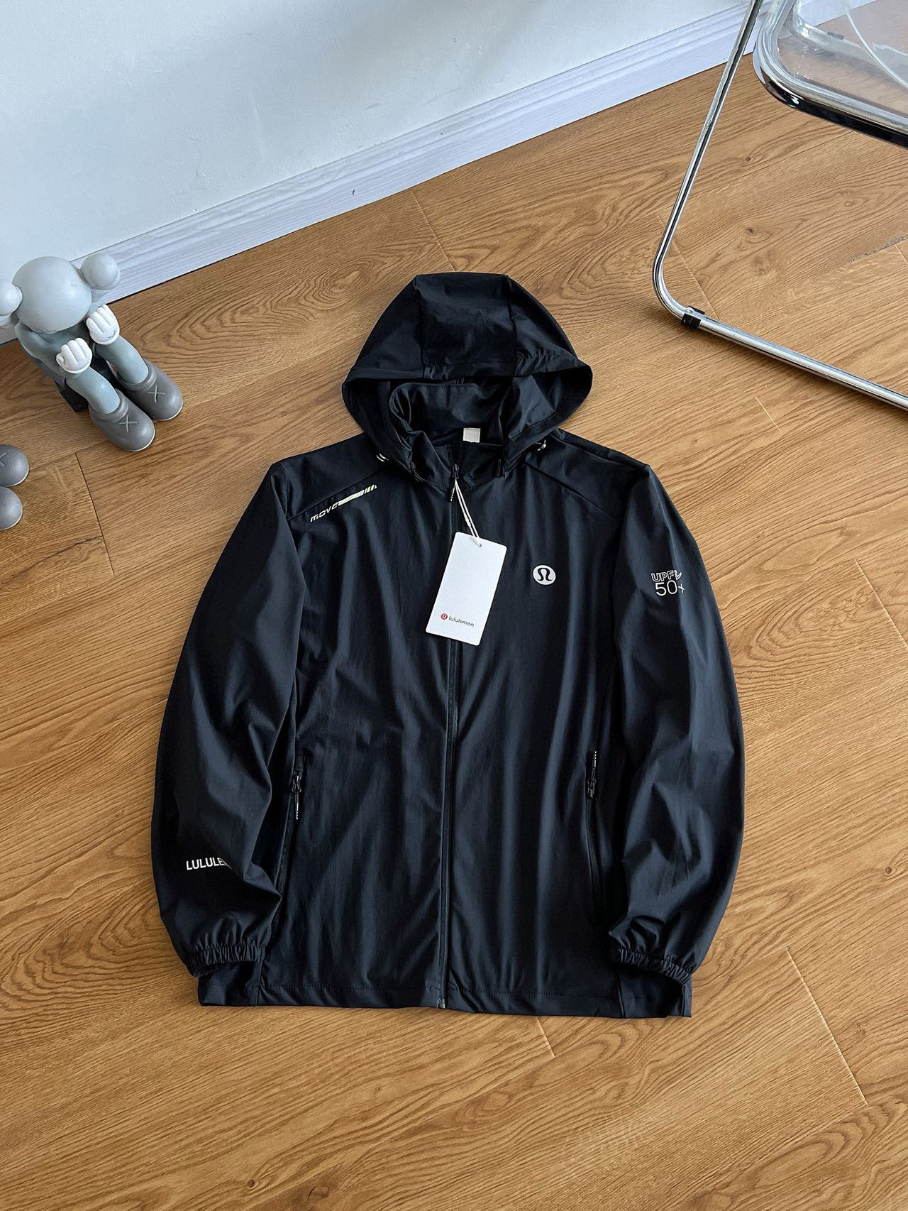 lululemon Hoodie — 7b5103b7 Angle 1
