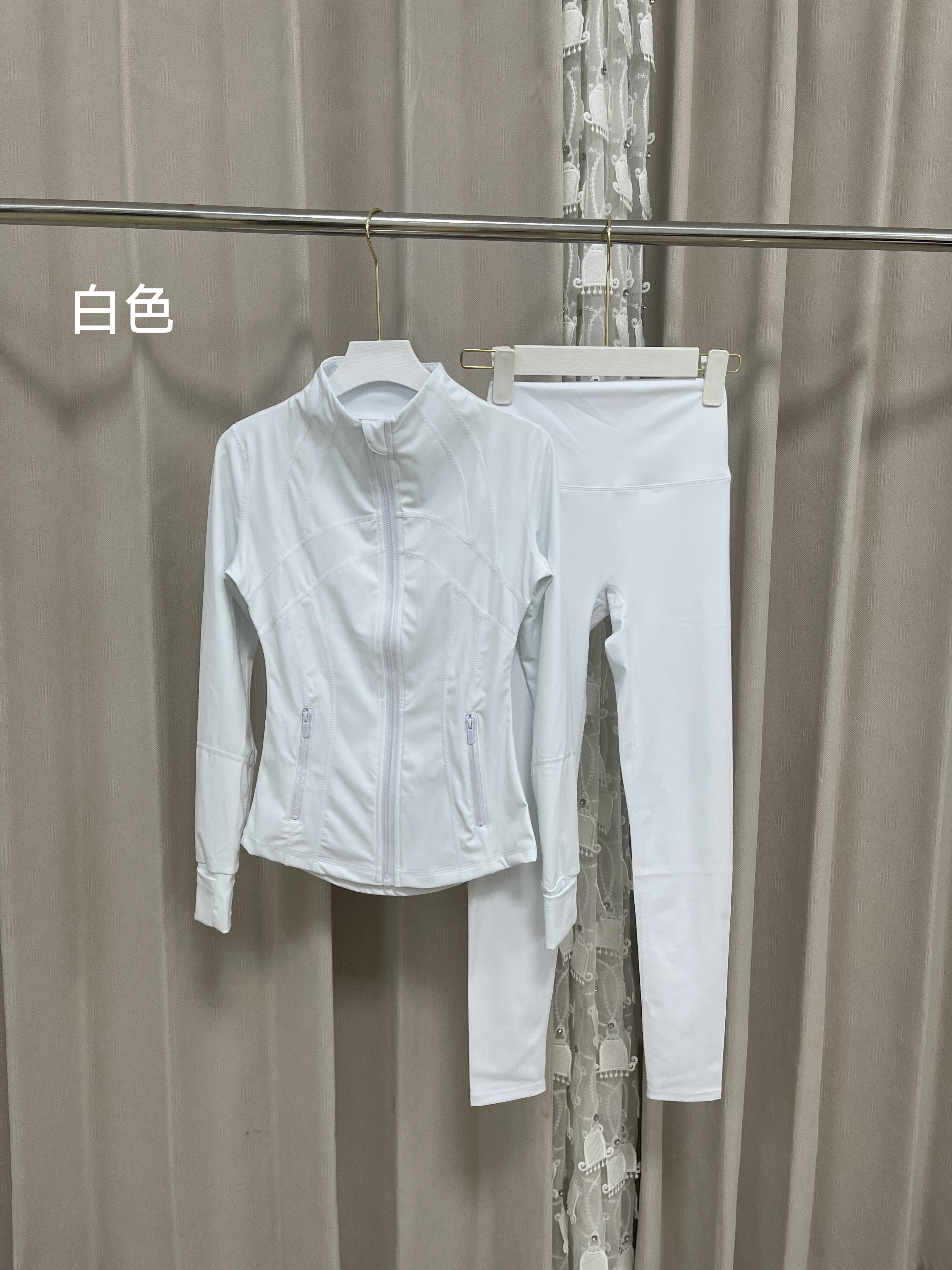 lululemon Hoodie — 8d6820e9 Angle 1