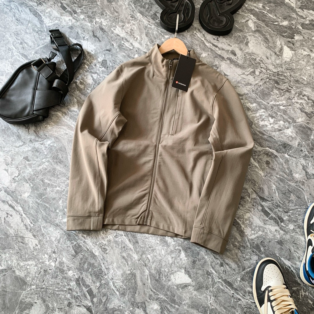 lululemon Hoodie — c0f336a1 Angle 1