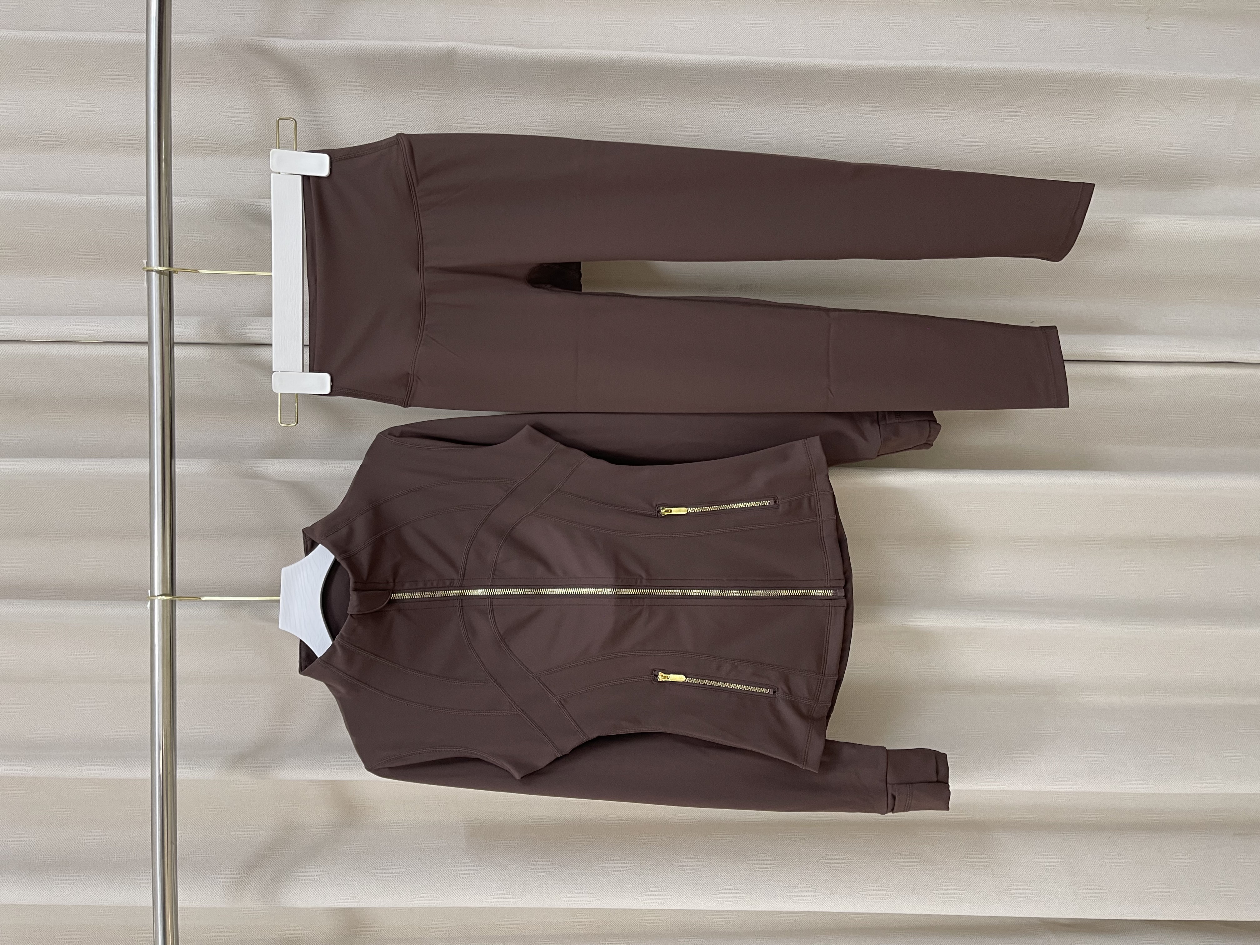 lululemon Hoodie — c24f54ae Angle 1
