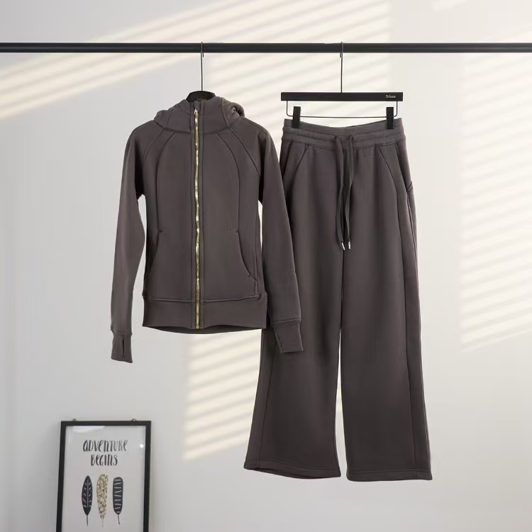 lululemon Hoodie — df866433 Angle 1