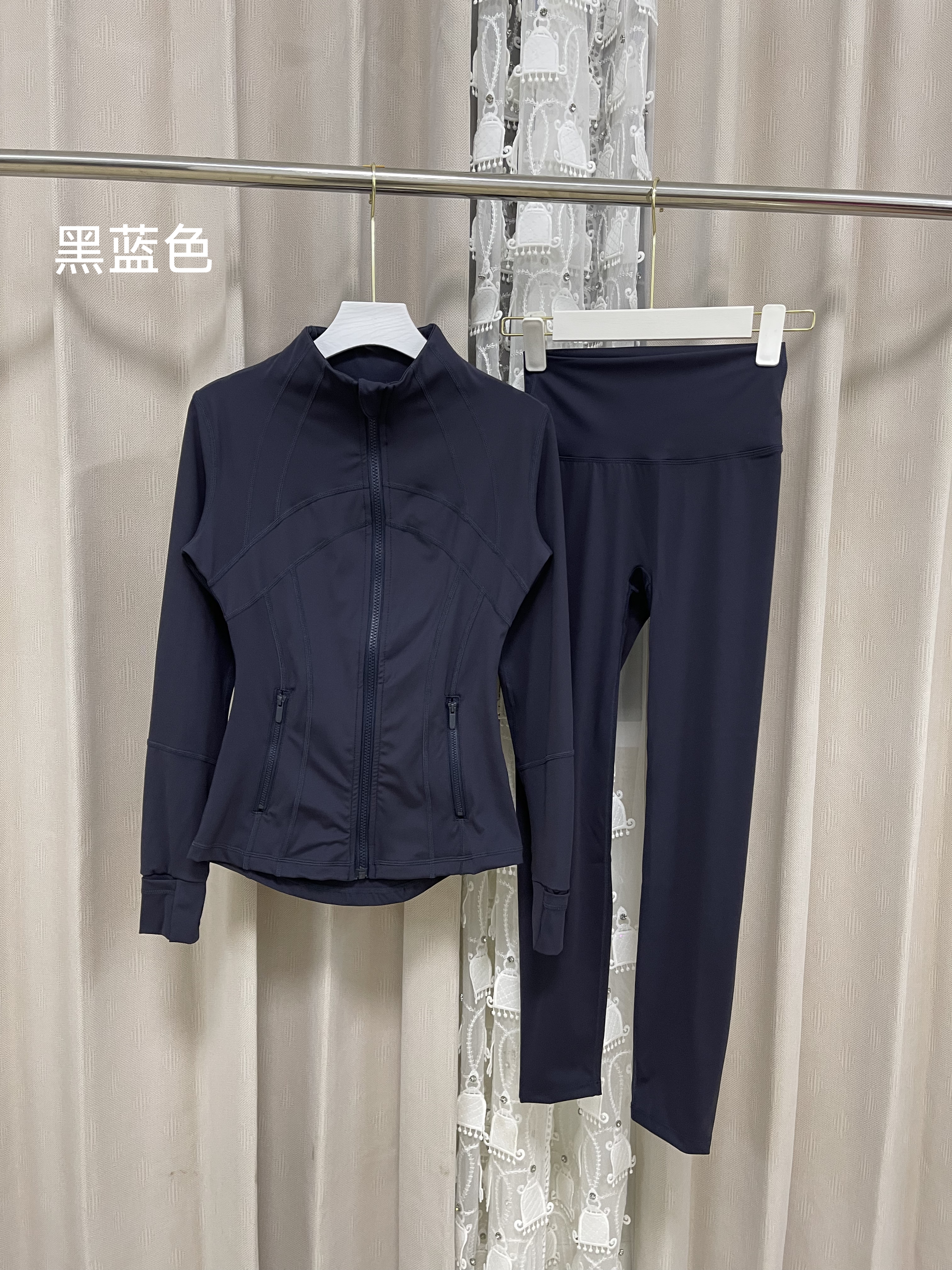lululemon Hoodie — f4c6538d Angle 1