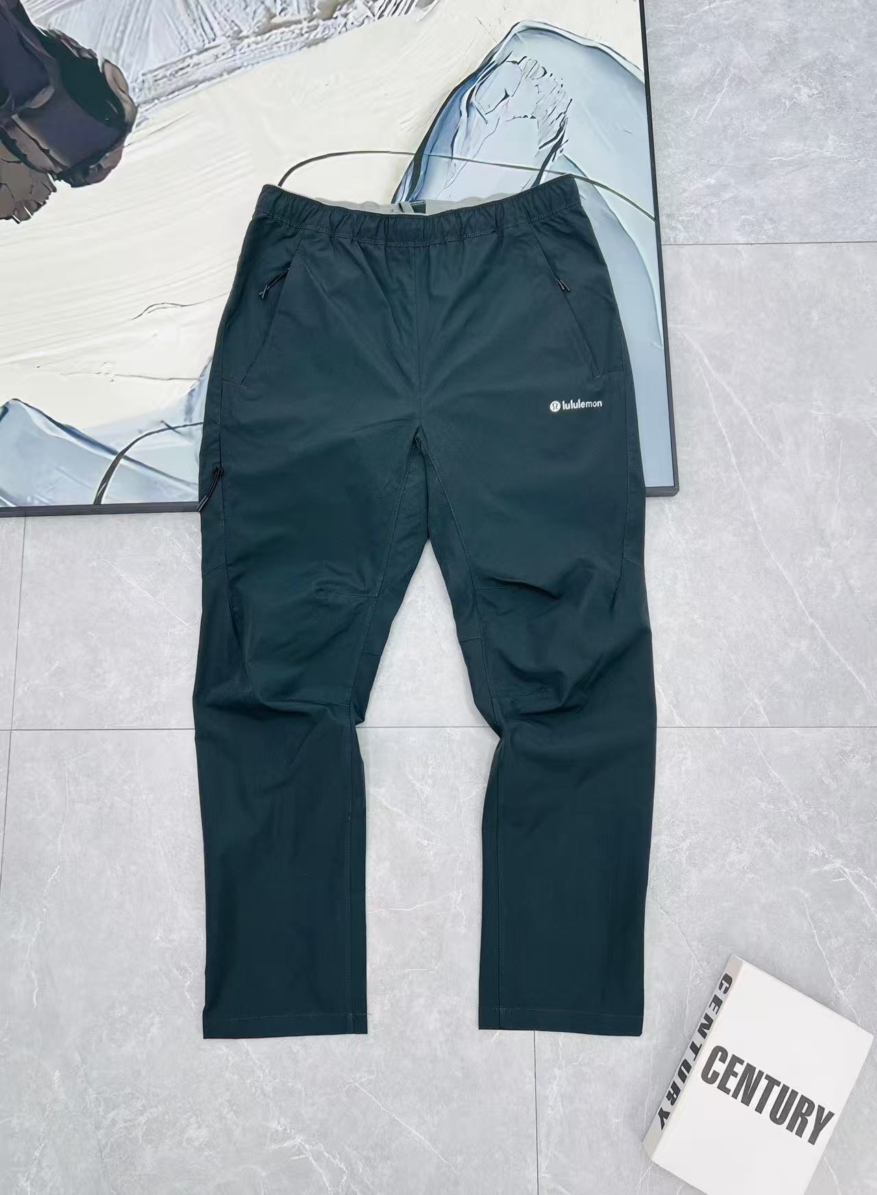 lululemon Pants — 7b143320 Angle 1