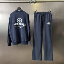Balenciaga Hoodie — d867d974