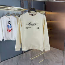Moncler All — 27720ae2